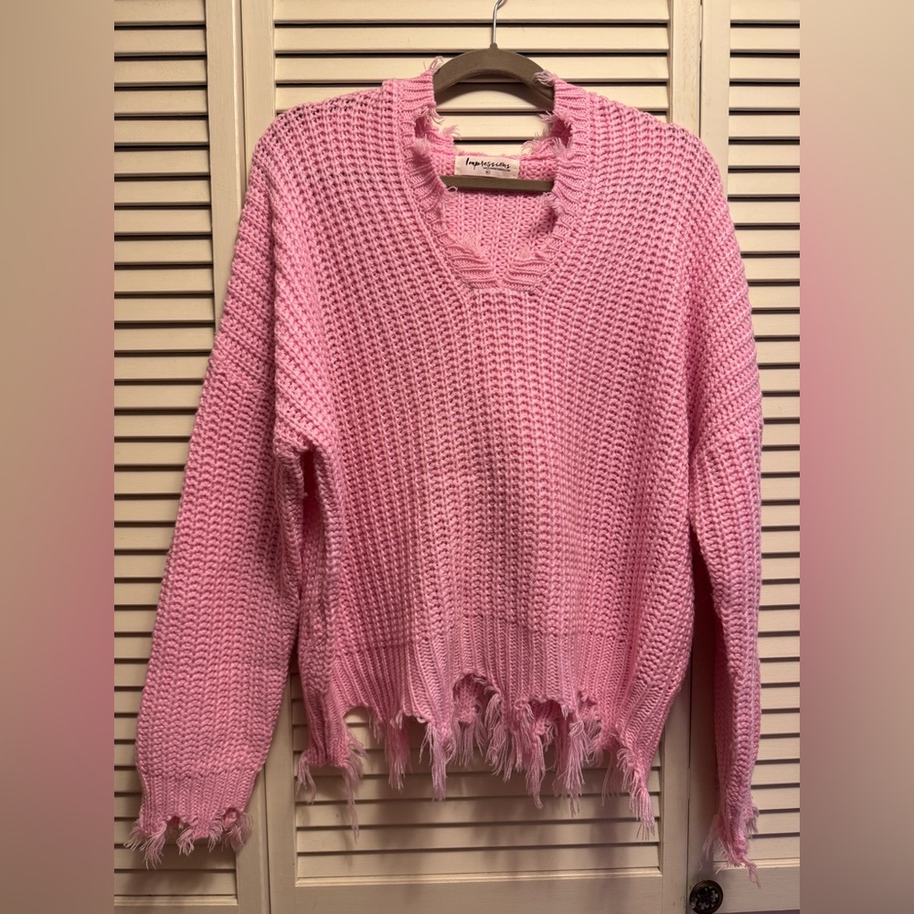 Impressions M/L Pink Distressed Oversized Knit Hooded Sweater PTP 26”